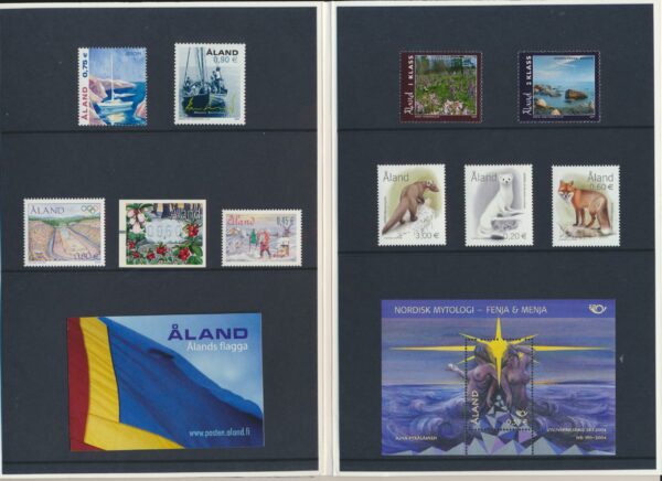 Aland Islands  UM / NH Mint yearset  2004.   All stamps, Blocks and Booklets.