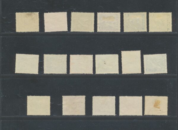 Fishes and Icelands Flag from 193 1945. Fine used  . Both perfs: 14 x 14 and 14 x 13.5 - Image 2