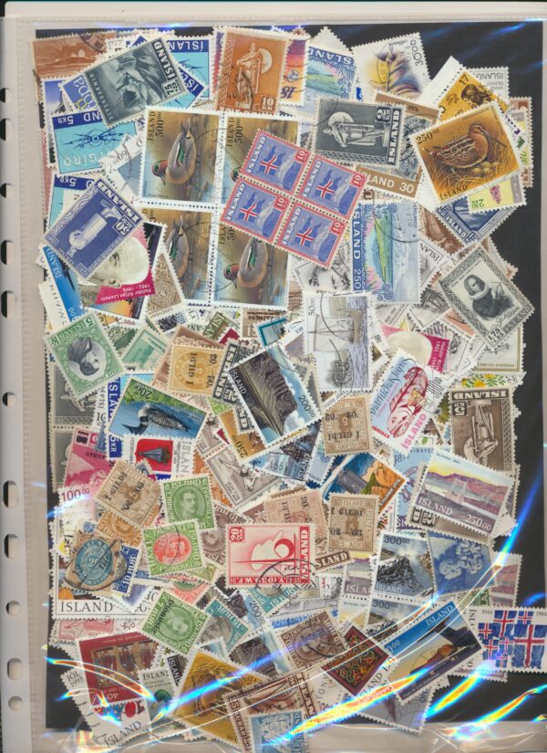 Iceland Ca. 50 grams of off paper stamps, both mint and fine used. Old and new.